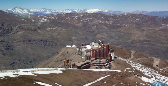 Vale Nevado, Farellones e El Colorado fora da temporada de Esqui