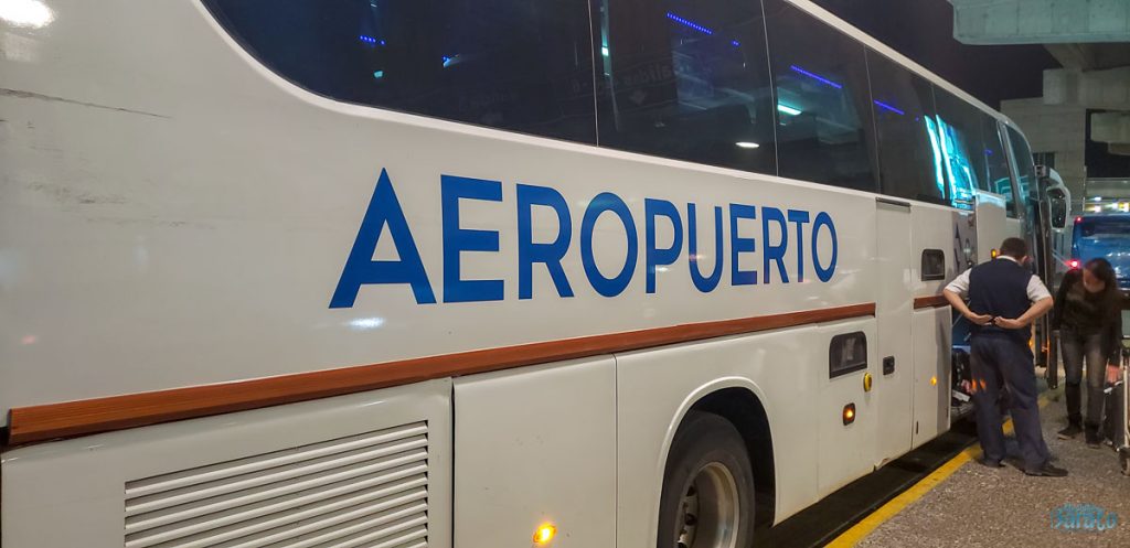 Ônibus aeroporto Santiago
